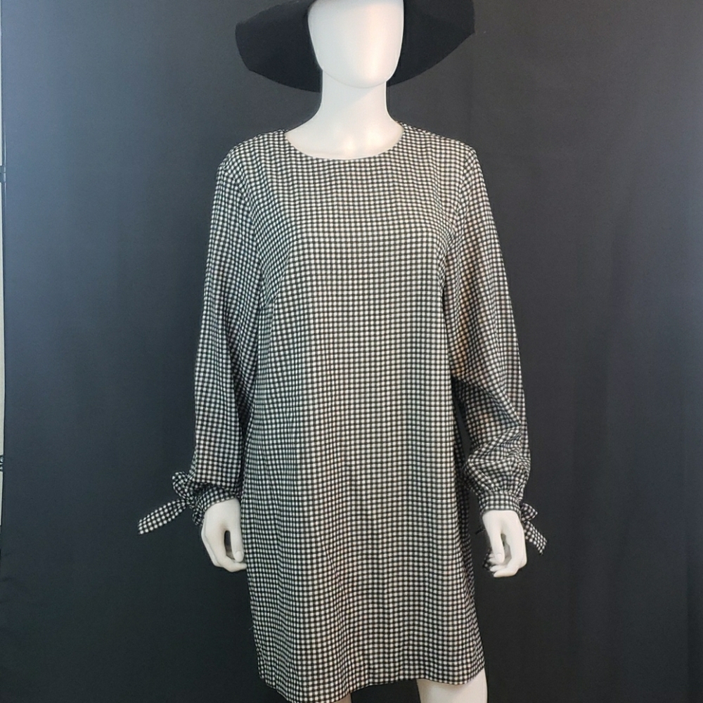 New with tags H & M black and white gingham dress